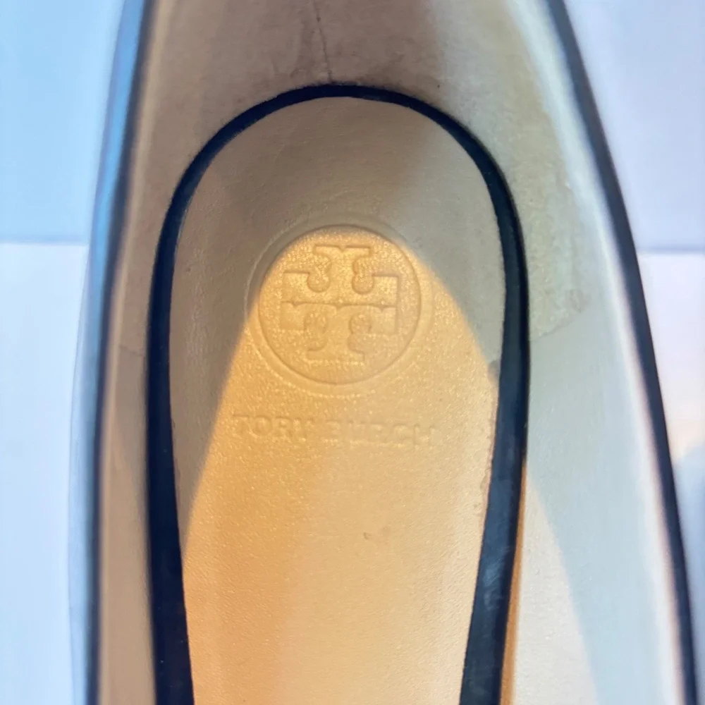 Tory Burch Black Leather Gold Logo Wedge Pumps Heels Size 8.5